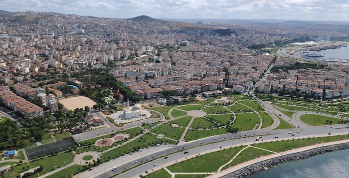 Pendik Belediyesi Akaryakıt İstasyonu İçin 'Fay Hattını Sildi'