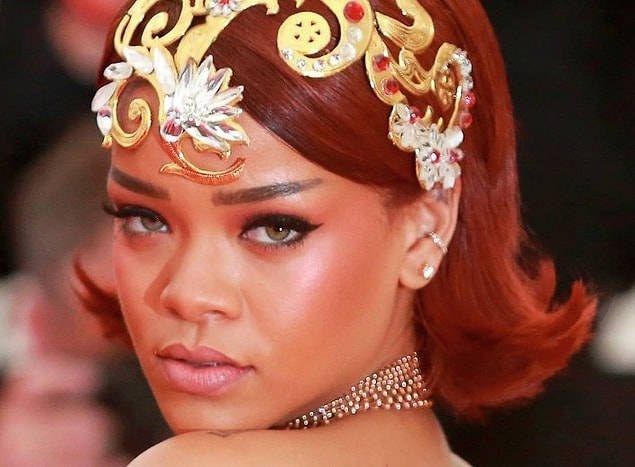 4. Rihanna, şarkıcı