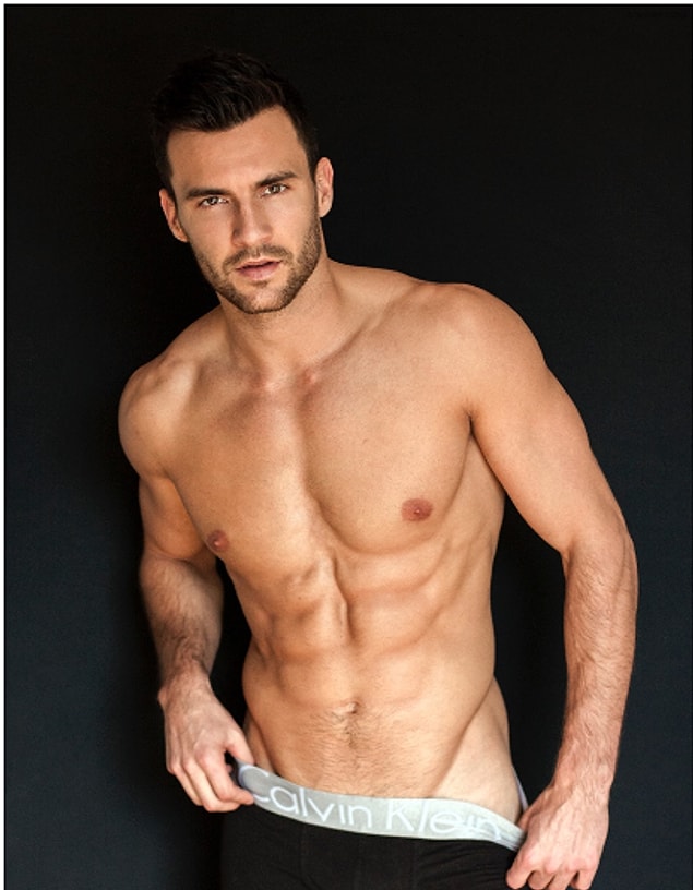 2. Şimdi Calvin Klein CareMan kullanan erkekleri inceleyelim...