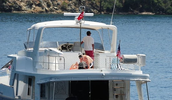 Fikret Orman Tatile Gitti, Taraftar Ateş Püskürdü!