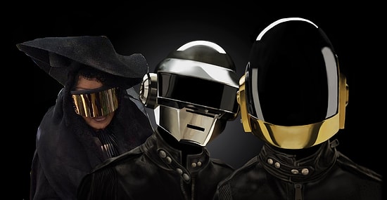 Acayip Ötesi Dev Gözlüklü Bülent Ersoy'un Benzediği 15 Şey