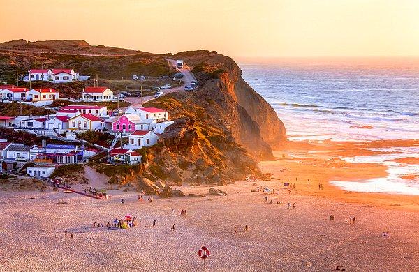 1. Praia de Monte Clerigo Plajı - Portekiz