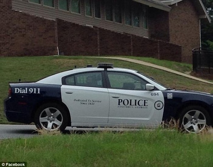 10 Yaşındaki Oğlunu Tutuklatarak Ona Unutamayacağı Bir Ders Veren Anne