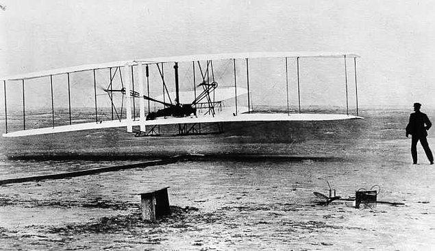 1903’te Wright kardeşlerin uçurduğu uçaktan bir parça