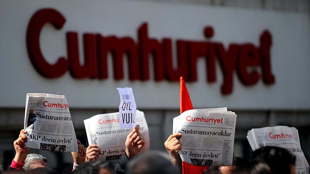 400 Aydından Can Dündar'a Destek