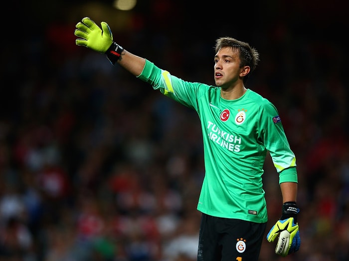 Arsenal ve Manchester United “Muslera'ya Talip” İddiası