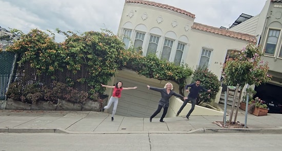 San Francisco'nun Aşırı Dik Sokaklarını Düzmüş Gibi Gösteren Görüntüler