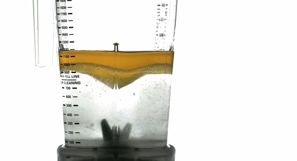 Ağır Çekimde Blenderın Çalışma Şekline Yakından Bakmak
