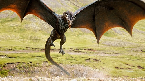 Khaleesi’nin ejderhalarının Nazgullar karşısında hiç şansı yok.