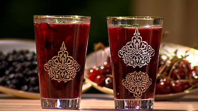 16. Vişne Şerbeti