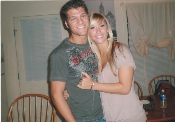 ''В конце концов, мы пришли к выводу, что мы оба созданы друг для друга", – сказала Джессика.