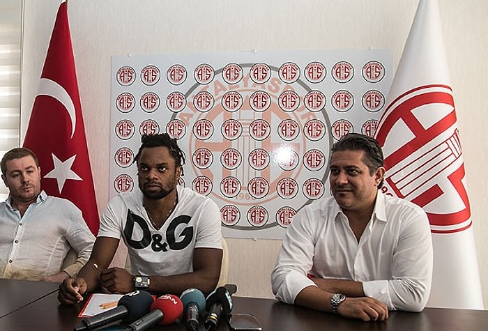 Antalyaspor, M'Billa Etame ile 2 Yıllık Sözleşme İmzaladı