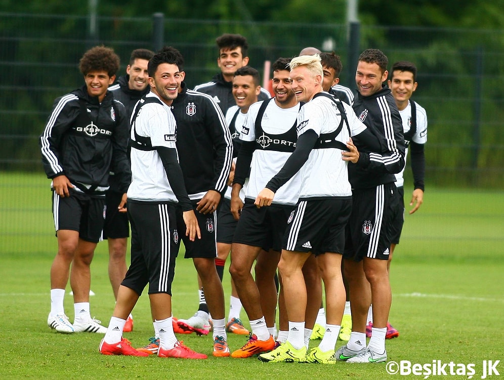 Beşiktaş'ta Yüzler Gülüyor