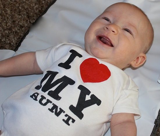 Kardeşiniz Bebek Sahibi Olduğunda Başınıza Gelmesi Muhtemel 19 Şey