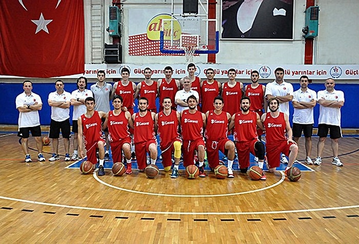 Ümit Milli Basketbol Takımı Avrupa Üçüncüsü