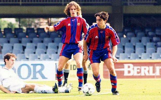 3. Puyol ve Xavi Barcelona'nın B takımında oynarken, 1998