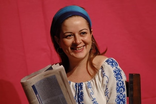 "Siz Aşktan Ne Anlarsınız Bayım?" Vefatının 7. Yılında Hayatını Bir Kelebekle Takas Eden Şair: Didem Madak