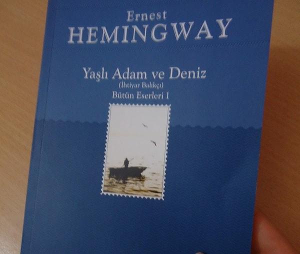 23. Yaşlı Adam ve Deniz - Ernest Hemingway