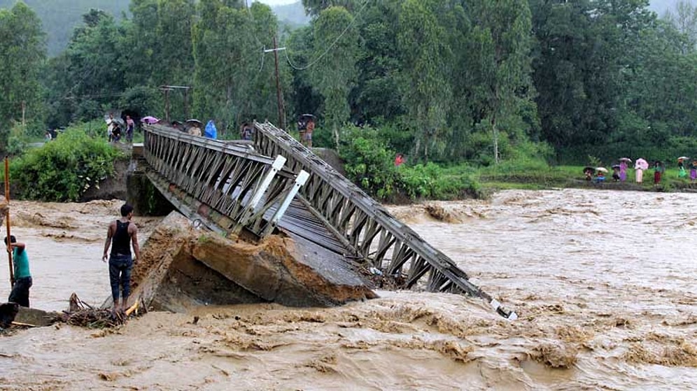 Hindistan'da Muson Bilançosu: 180 Ölü