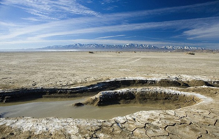 Yeni Araştırmalar Canlılığın Çamurlu Suda Başladığını Destekliyor