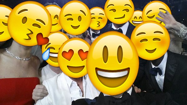 8. Emoji kullanan insanlar daha fazla seks yapıyor.