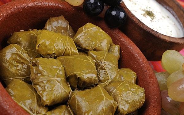 9. Azerbaycan mutfağında her ne kadar bizdekine benzer lezzetler bulunsa da farklı tatlar da keşfedebilirsiniz.