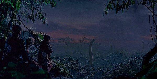 126. Jurassic Park (1993)