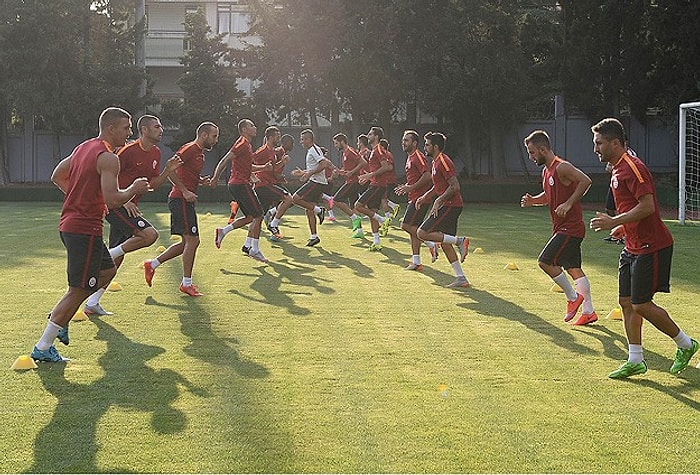 Galatasaray'da Lig Mesaisi Başlıyor