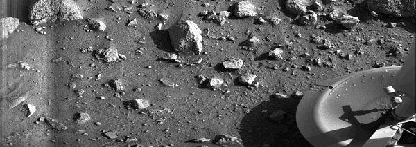 12. Mars'ın ilk yüzey fotoğrafı, 20 Temmuz 1976, Viking 1