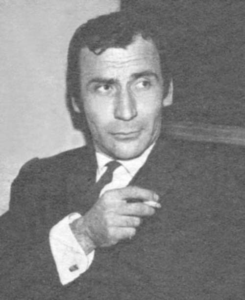 Tuncel Kurtiz