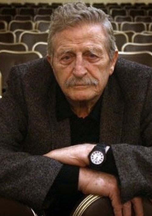 Müşfik Kenter