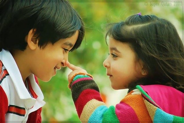 12. Duşu ilk alan olmanın önemini genç yaşta anlarlar.