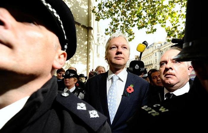 Julian Assange Hakkındaki İki Cinsel Saldırısı Davası Düştü