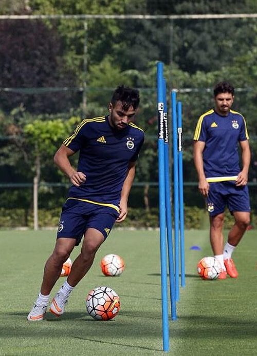 Volkan Şen, Fenerbahçe'deki ilk Antrenmanına Çıktı