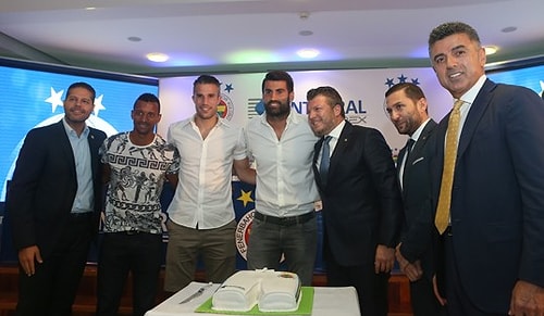 Fenerbahçe, Integral Forex'le Sponsorluk Anlaşması İmzaladı