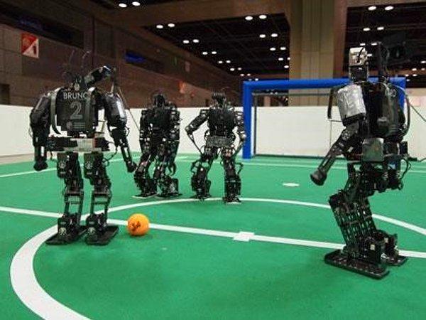 6. RoboTurk Robot Futbol Takımı