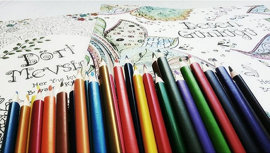 Boyamanın Yaşı Olmaz: Tüm Dünyada Trend Olan Yetişkinler İçin Boyama Kitabı