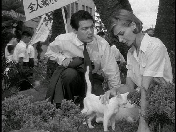 8. Hiroshima Mon Amour / Hiroşima Sevgilim (1959) | Imdb: 8,0