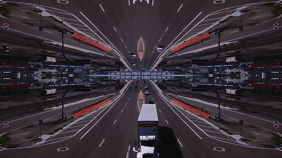 Algılarınızı 2 Dakikalığına Teslim Edeceğiniz Yansımalı Video | Level