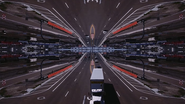 Algılarınızı 2 Dakikalığına Teslim Edeceğiniz Yansımalı Video | Level