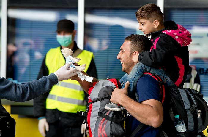 Sığınmacıların Almanya Yolculuğu Sürüyor