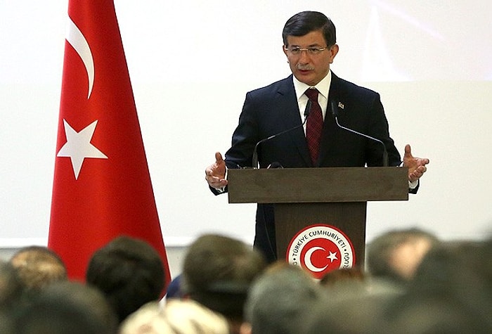 Davutoğlu Alman Gazetesine Yazdı: Avrupa'nın Katkısı Sınırlı ve Gülünç