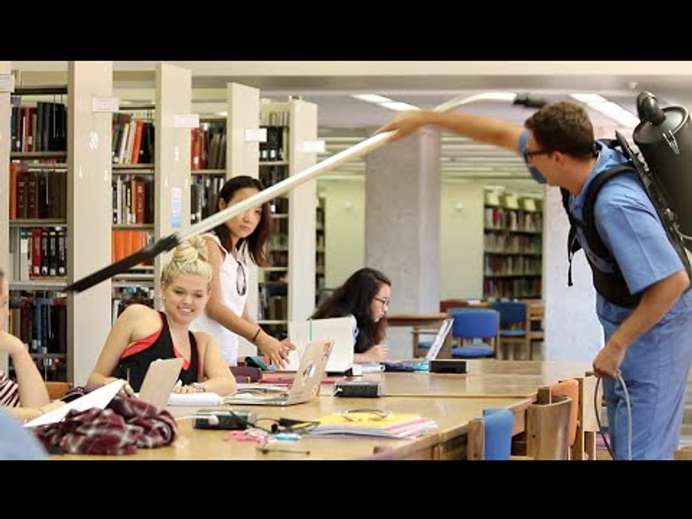 İnsanlara Rahat Nefes Aldırmayan Temizlik Hastası Hademe | Şaka İçerir