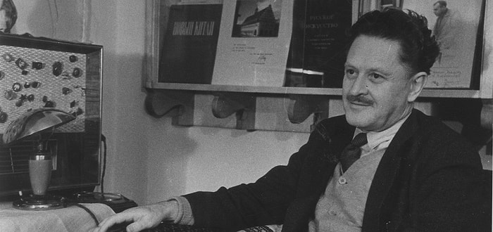 Nazım Hikmet Ran Kimdir? Hayatı ve Eserleri