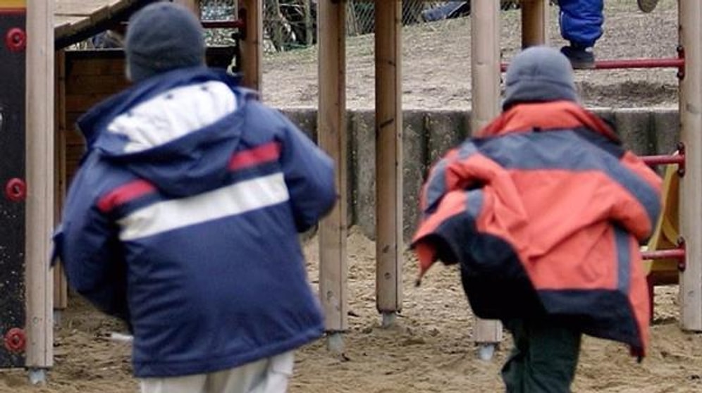 Anaokulundan Tünel Kazarak Kaçıp Dünyanın En Şapşik Firarını Gerçekleştiren İki Afacan