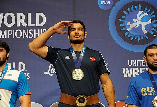 Taha Akgül Altın Madalya Kazandı