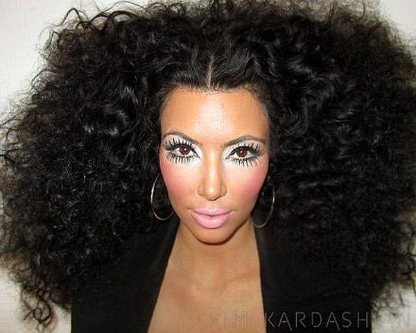 17. Kim Kardashian makyajda kontür sanatını keşfetmeden hemen önce...