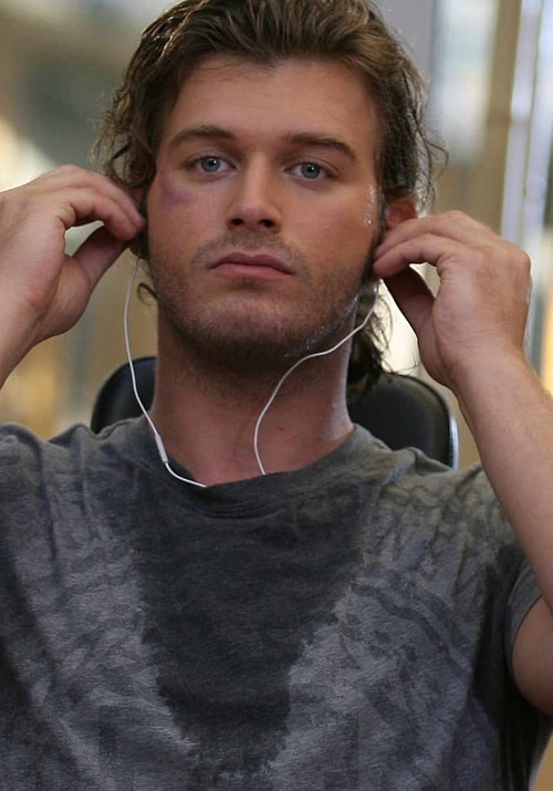 Lost(James 'Sawyer' Ford) / Kıvanç Tatlıtuğ