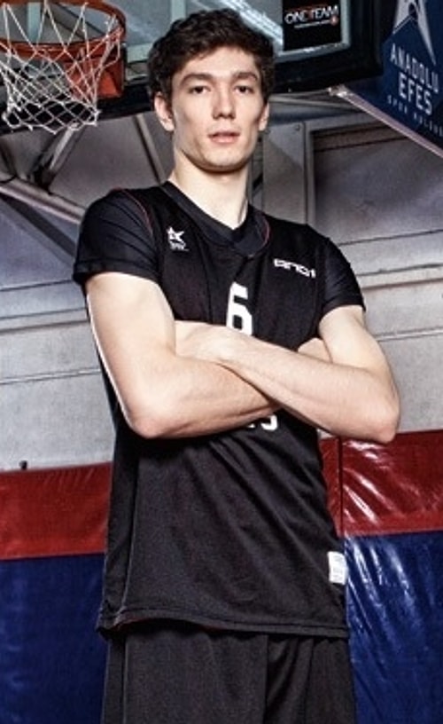 Sherlock(Sherlock Holmes) / Cedi Osman