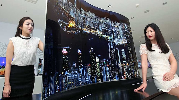 LG’nin Çift Taraflı Televizyonu, OLED Görüntü Geleceğine Çifte Bakış Sunuyor